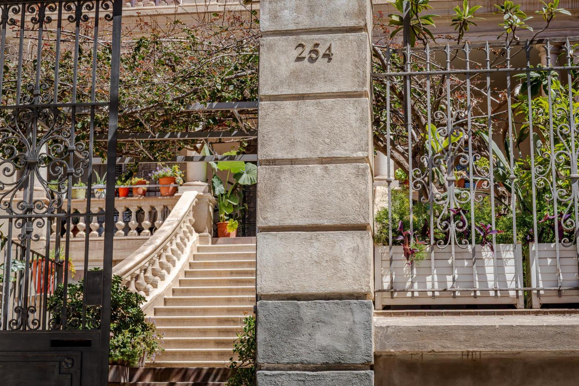 Verdi 254 Barcelona Kültér fotó