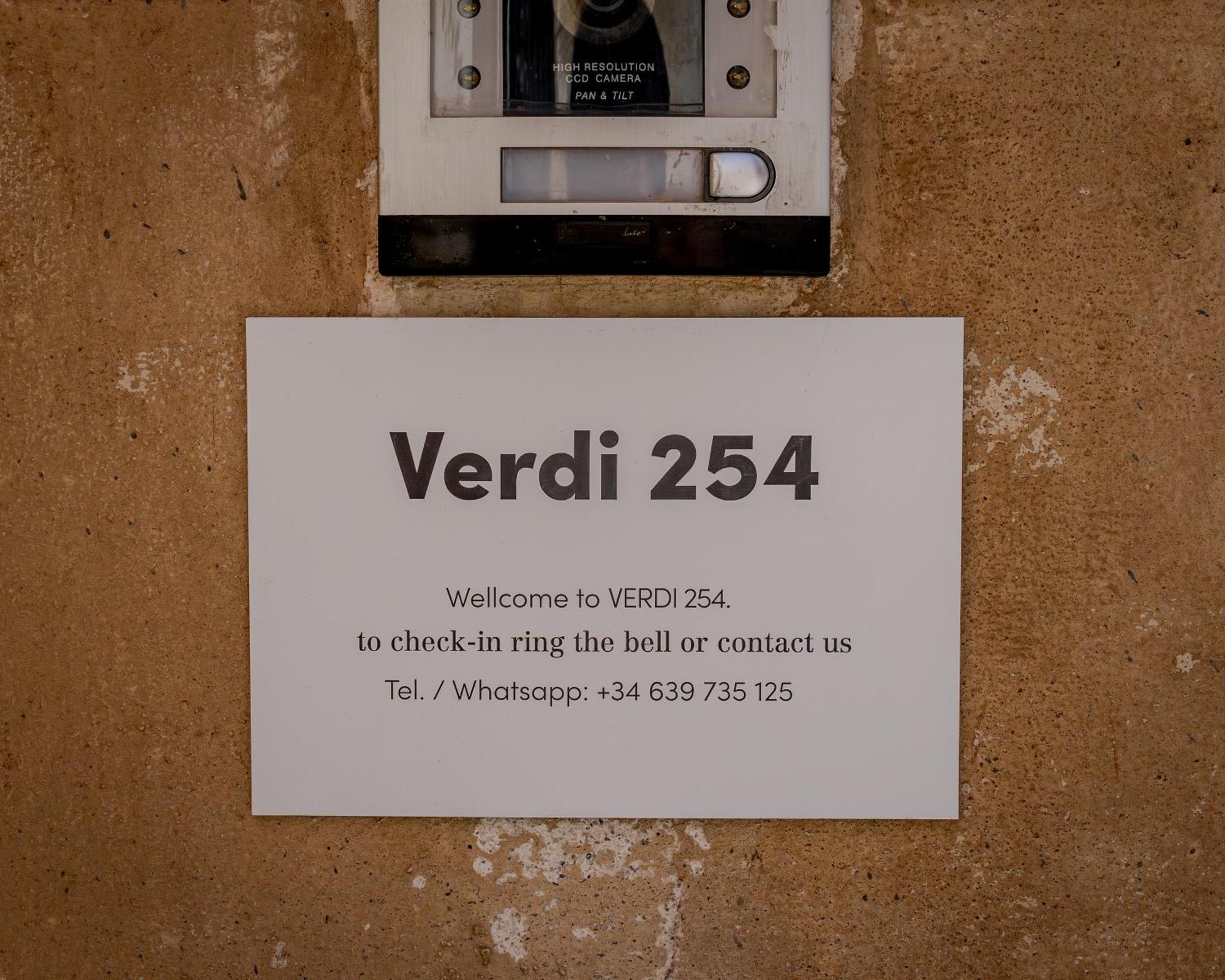 Verdi 254 Barcelona Kültér fotó